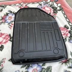 トヨタ アクア 10系 3Dフロアマット運転席・助手席セットの画像