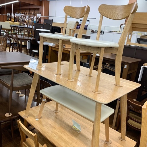 【軽トラ無料貸し出し】【ベンチダイニング4点セット】【トレファク所沢店】