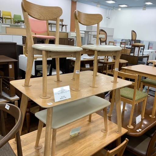 【軽トラ無料貸し出し】【ベンチダイニング4点セット】【トレファク所沢店】
