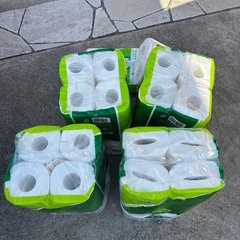 トイレットペーパー　ダブル　大量の画像