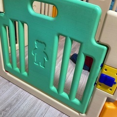 ベビーサークルの画像