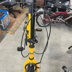 【人気イエロー】HUMMER ハマー 20インチ 折りたたみ自転車 6段変速の画像