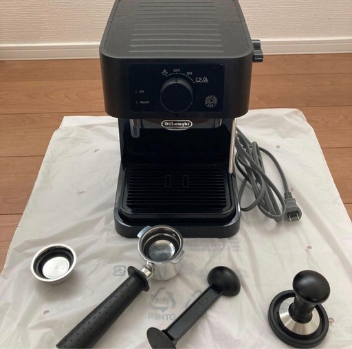 DeLonghi スティローザ エスプレッソ・カプチーノメーカー EC235J…