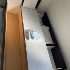 引き出し4つ　シングルベッドフレームの画像