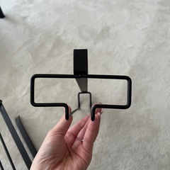 ワイングラスハンガー 黒2個の画像