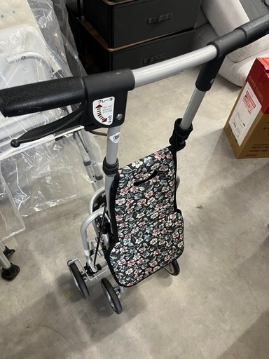 【美品】カワムラサイクル 車椅子 & 島製作所 サニーウォーカー & 入浴椅子 介護用品3点セット