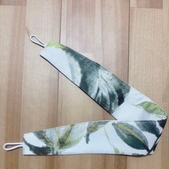 ニトリ　遮光二級　片開き　横170丈200 ボタニカル　ヴァイル　グリーン　葉の画像