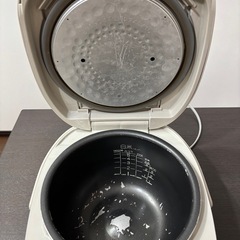 炊飯器　タイガーの画像