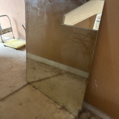 鏡（欠けあり）の画像