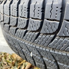 山あり175/65R15冬、3本のみの画像
