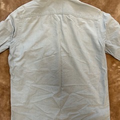 étonné エトネメンズシャツカジュアル長袖シャツ  画像の通り、首回り、袖回りにスレがあります。の画像