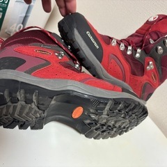 トレッキングシューズの画像
