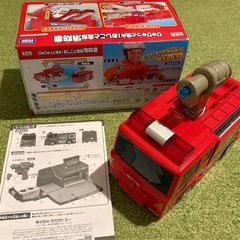 トミカワールド ぴゅぴゅっと消火！おしごと変形消防署の画像
