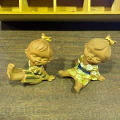 子供の置物の画像