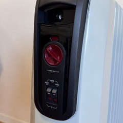 デロンギ　オイルヒーター H771015EFSNの画像