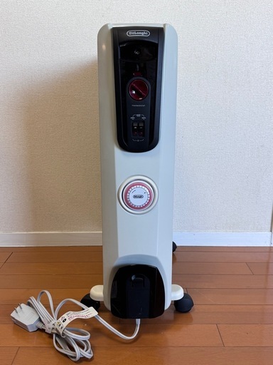 デロンギ　オイルヒーター H771015EFSN
