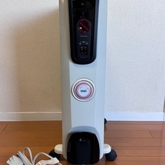 デロンギ　オイルヒーター H771015EFSNの画像