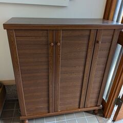 収納家具　下駄箱の画像