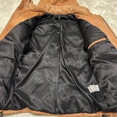 お値下げ　美品　ラムレザーブルゾン　フード取外し可　Ｌサイズの画像