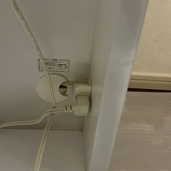 【無料】キッチンカップボード　明日　ダークブラウン　高級感の画像