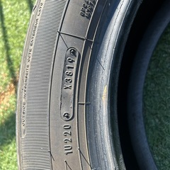 グッドイヤー 205/60Ｒ16 タイヤ１本の画像