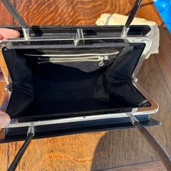 エナメルバッグの画像