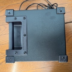 Roland CM-30  パワードモニターの画像