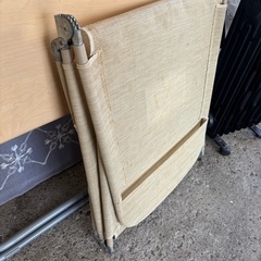 折り畳みベッドチェアの画像