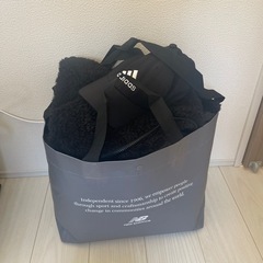 再度レディース衣類沢山の画像