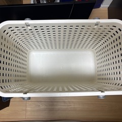 洗濯カゴの画像