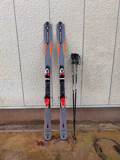 スキー板とストックセット (タイキ) 西新発田のスキーの中古あげます