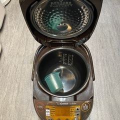 【象印 炊飯器】【5.5合炊き】2022年製★クリーニング済み/6ヶ月保証付き【管理番号0130】野 の画像