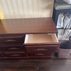 ローチェスト　ダークカラー良品の画像