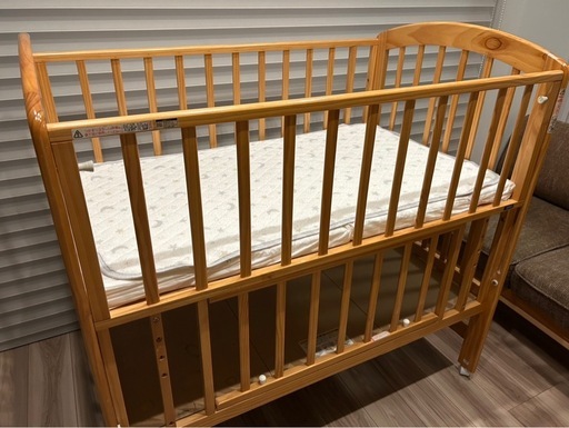 ベビーベッドカトージ (さとう) 白木原のベビー用品《ベビーベッド