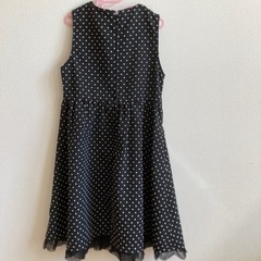 女の子130     黒ドット柄ワンピースの画像