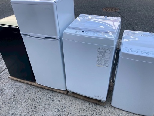 冷蔵庫・洗濯機・ガスコンロ・レンジ・テレビなど数点