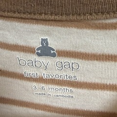 くまケツロンパース babyGAP くまケツ 長袖ロンパース 3-6monthsの画像