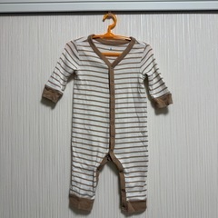 くまケツロンパース babyGAP くまケツ 長袖ロンパース 3-6monthsの画像