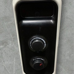 Anlaby オイルヒーター ヒーター 暖房 HD983 油入式 1200W ホワイト ゼロ風暖房 暖房器具 通電動作確認済み 中古品販売 1Dの画像