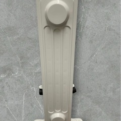 Anlaby オイルヒーター ヒーター 暖房 HD983 油入式 1200W ホワイト ゼロ風暖房 暖房器具 通電動作確認済み 中古品販売 1Dの画像