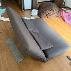 [無料でお譲りします！]2人がけローソファーの画像