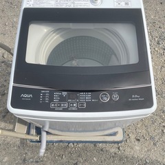 風乾燥機能付き　22年製　アクア　5.0kg　洗濯機の画像