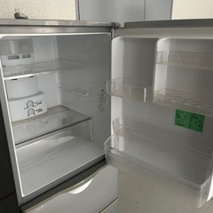 〈故障品〉冷蔵庫の画像