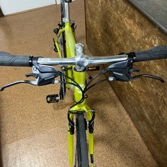 GIANT クロスバイクの画像