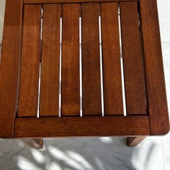 木製小型机の画像