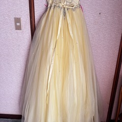 ドレス　イエローの画像