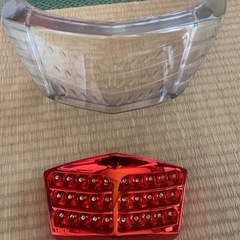 シグナス2型のリアテールランプクリアの画像