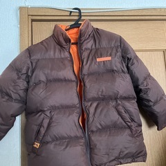 子供用ダウンコートの画像