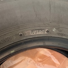 ハイエース　タイヤ　ダンロップ　新車外しの画像