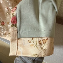 花柄カーテン ほぼ新品の画像